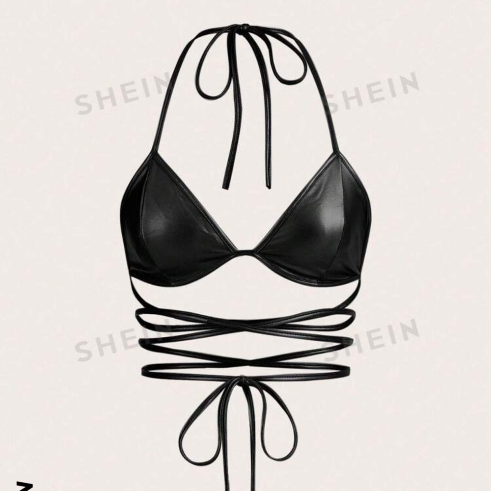 SHEIN black crop top